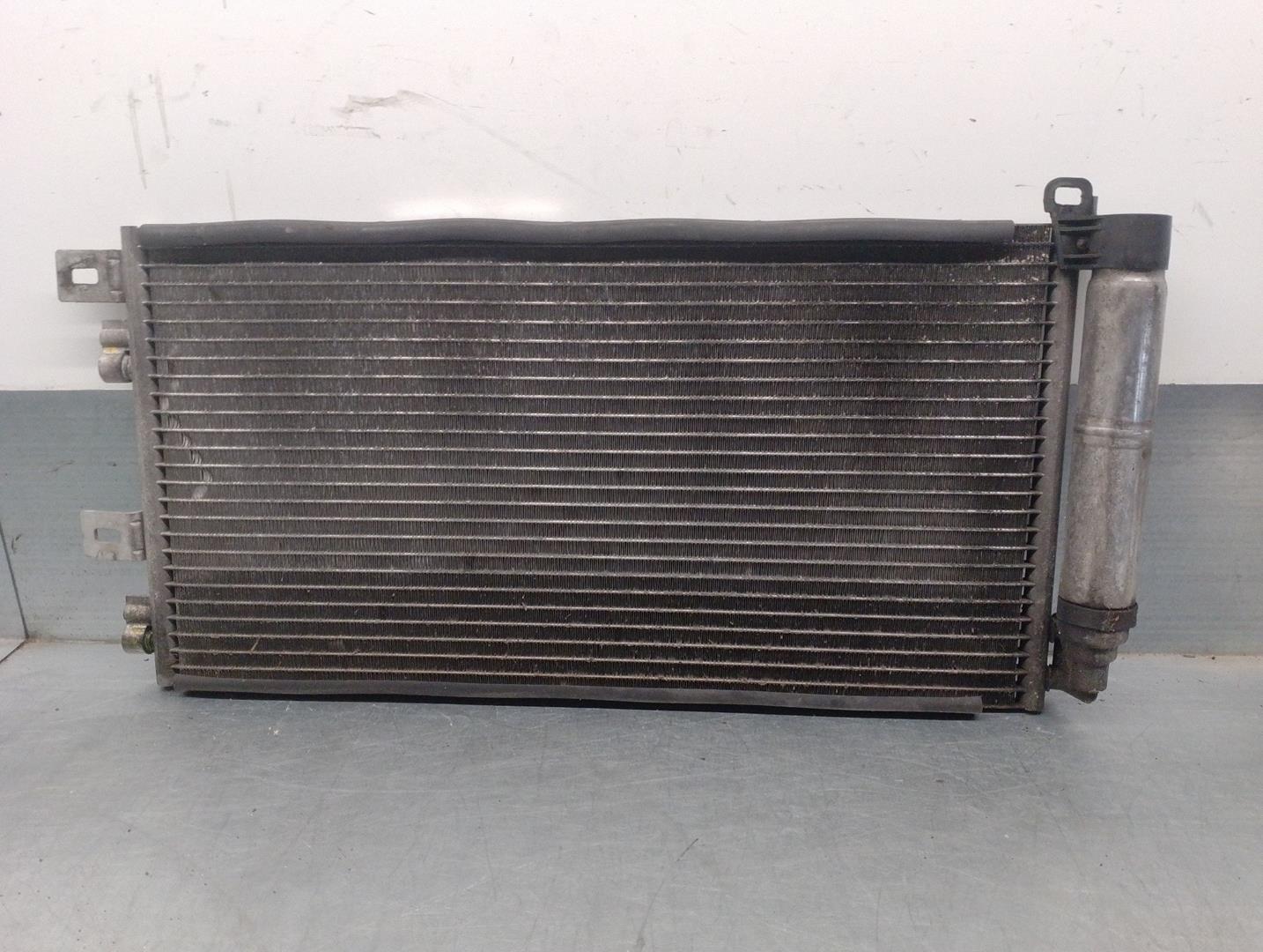 MINI Cooper R50 (2001-2006) Radiateur de climatisation 64531490572, 869296E, VALEO 24175757