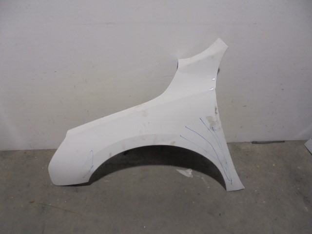 PEUGEOT 508 1 generation (2010-2020) Front Left Fender +BLANCA 19814889