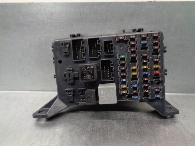 FORD Mondeo 3 generation (2000-2007) Fuse Box 1S7T14A073AE 19915928