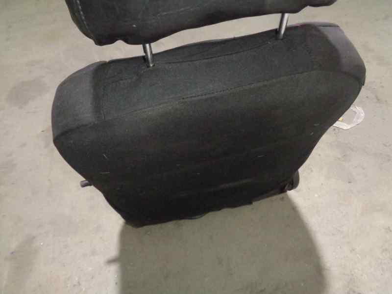 HYUNDAI H-1 Starex (1997-2007) Front Right Seat 4PUERTAS 19736609