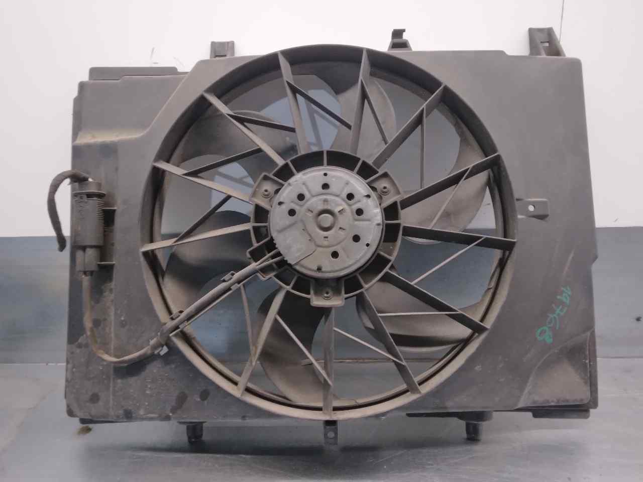 MERCEDES-BENZ C-Class W202/S202 (1993-2001) Difūzoriaus ventiliatorius A2025053555, 0130303815 24208446