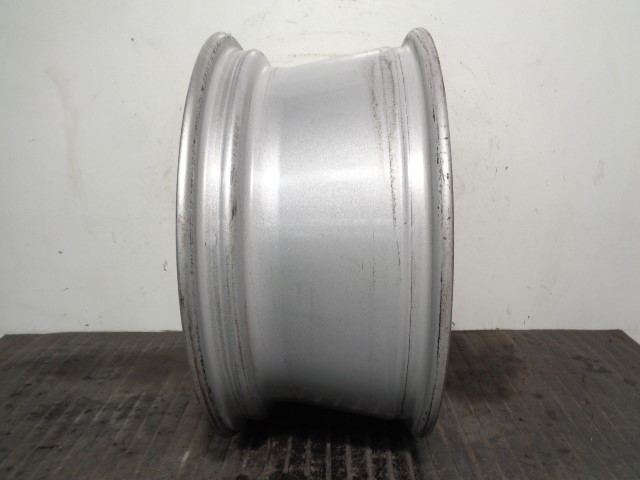 AUDI A6 C5/4B (1997-2004) Dæk R167JX16H2ET45,7JX16H2ET45,ALUMINIO5P 19928588