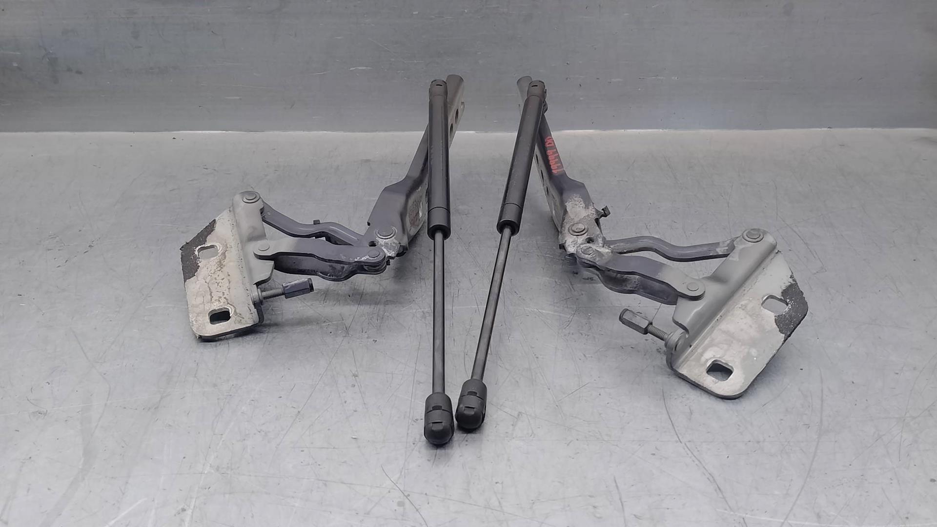 AUDI A8 D3/4E (2002-2010) Front Right Bonnet Hinge 4E0823302E 23758080