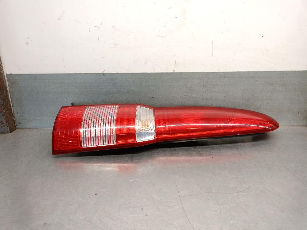 Pisca tras direito 188A4000 51763006 de Fiat Panda / panda classic (169_) 2010-2013 60 CV con 15000 km - pieza usada