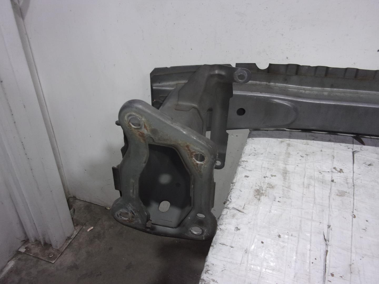 MAZDA 3 BK (2003-2009) Priekinio bamperio (buferio) balkis BPYK5007YA, DEHIERRO 23757379