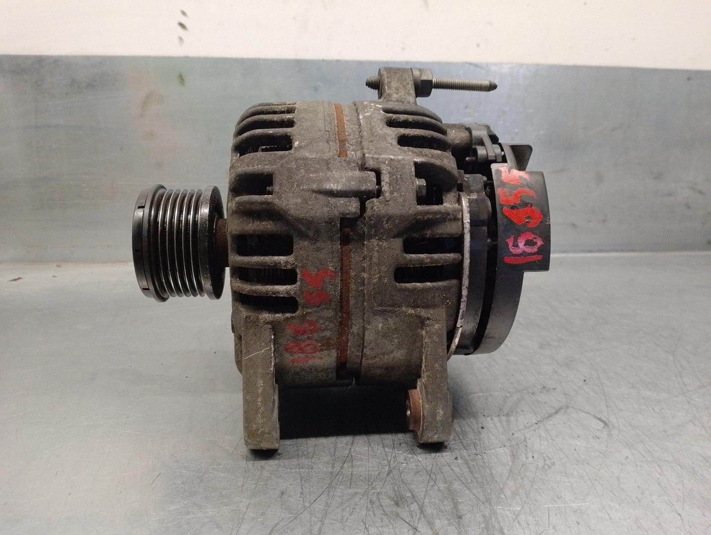 RENAULT Modus 1 generation (2004-2012) Alternator 8200390675, 0124425037 21105718