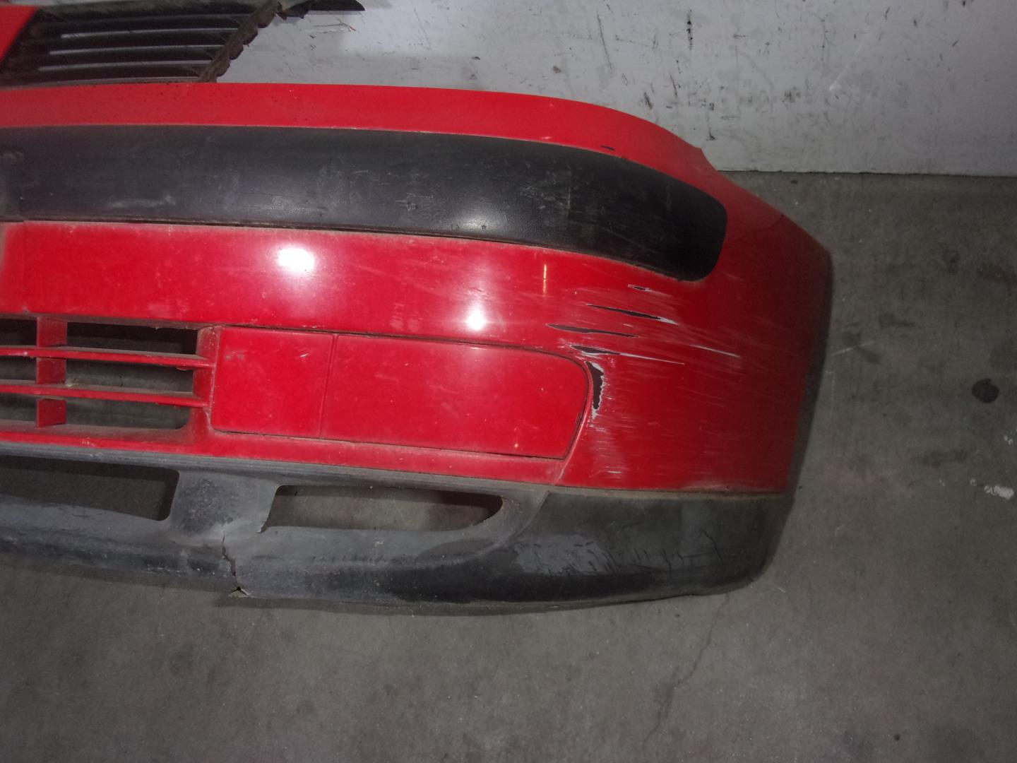 SEAT Ibiza 2 generation (1993-2002) Bara de protecție față 6K0807221M, ROJO 24205281