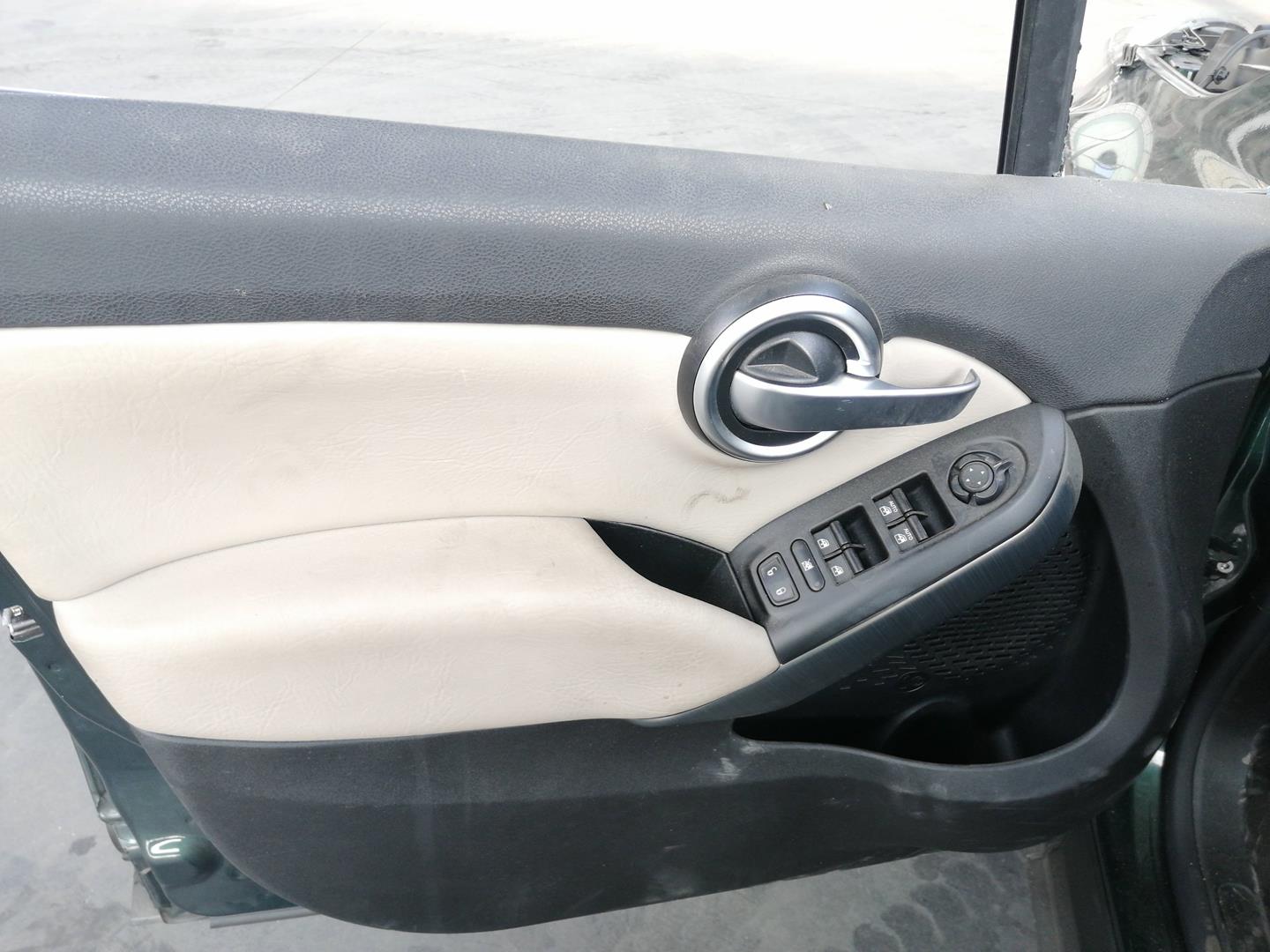 FIAT 500X 1 generation (2014-2024) Galinė dešinė vidinė atidarymo rankelėlė 735610495, 5PUERTAS 20362492