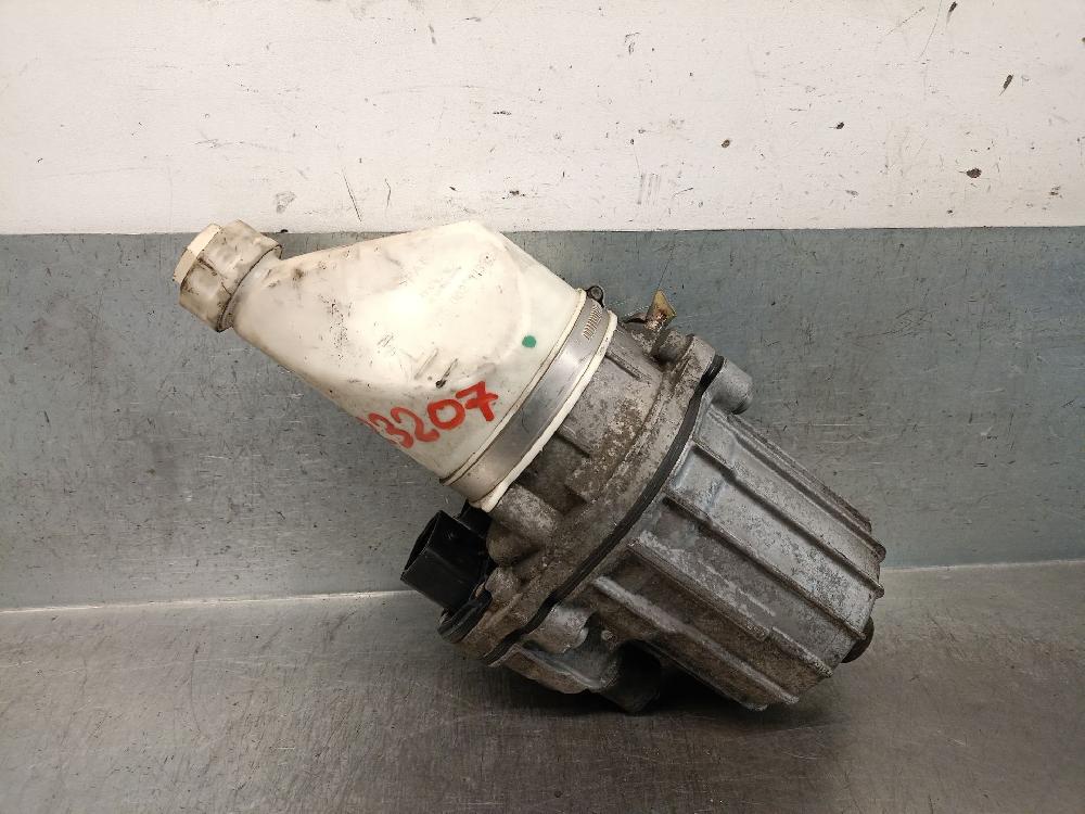 Bomba de servodirección Z18XE 13188613 de Opel Astra h (a04) 2007-2014 125 CV con 250000 km