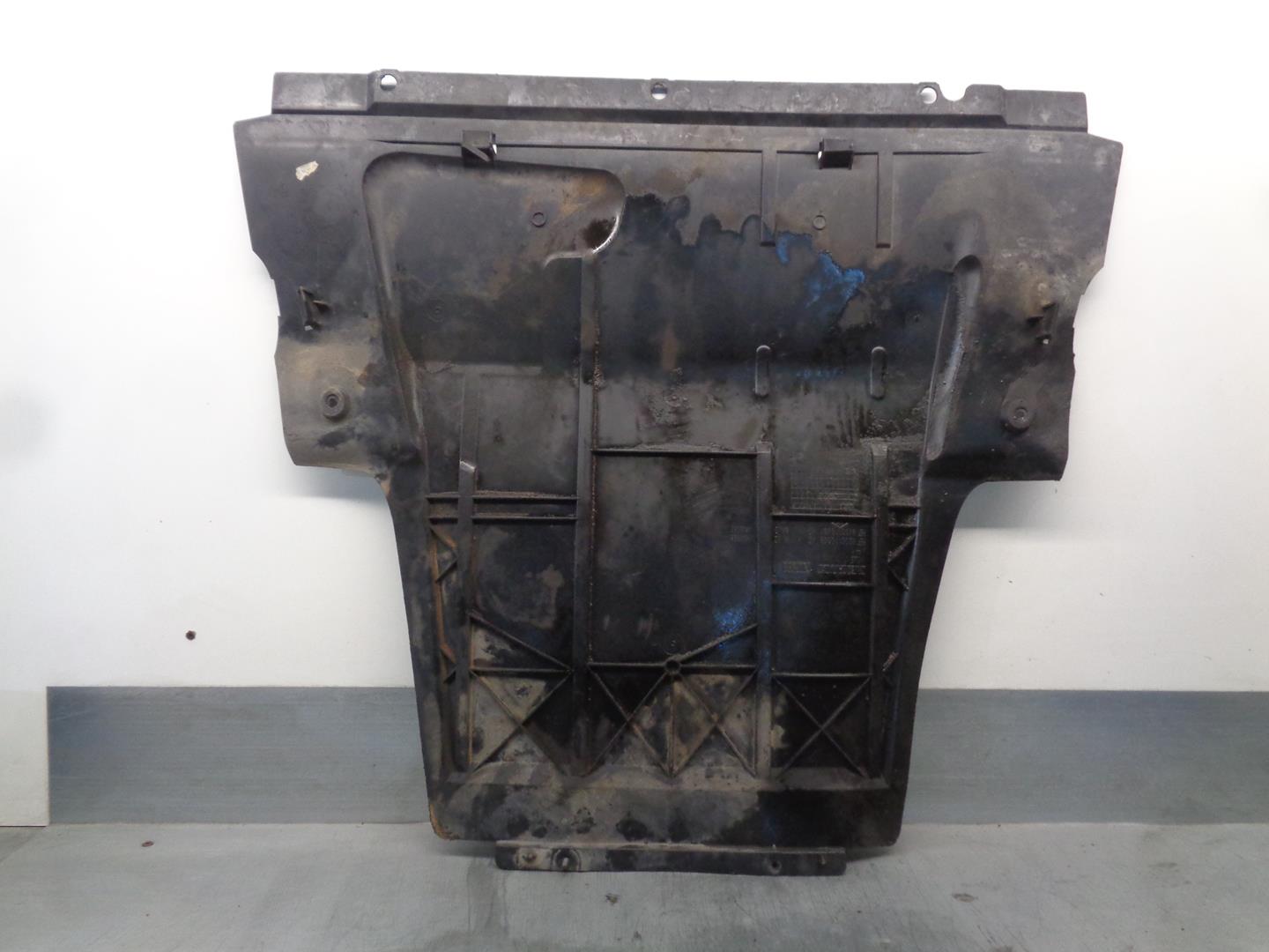 RENAULT Scenic 2 generation (2003-2010) Front Engine Cover 8200115689, 8200115687, CESTA 24200222