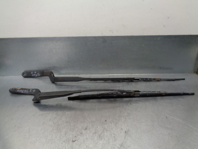 VOLVO 850 1 generation (1992-1997) Front Wiper Arms 9151087 19851500