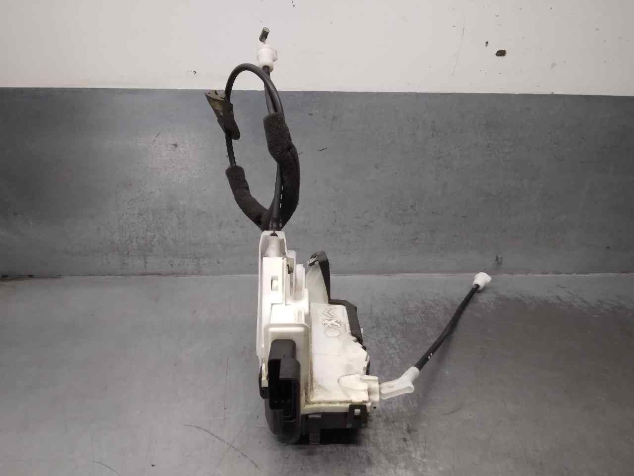 Türschloss v.l. RHE O RH02 732291 de Peugeot 5008 (0u_, 0e_) 2009-2017 150 CV - pieza usada