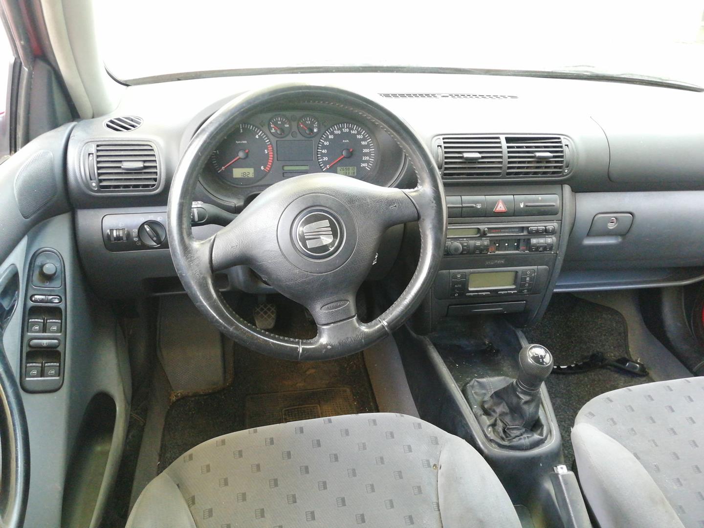 SEAT Toledo 2 generation (1999-2006) Front Right Wheel Hub 1J0407256N 21710869