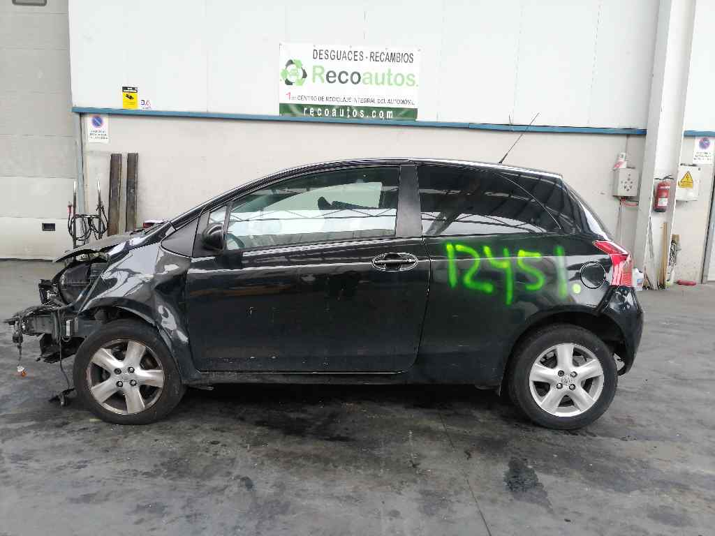 TOYOTA Yaris 2 generation (2005-2012) Priekšējo kreiso durvju logu pacēlājs 5PUERTAS,5PUERTAS+10PINES 19719175