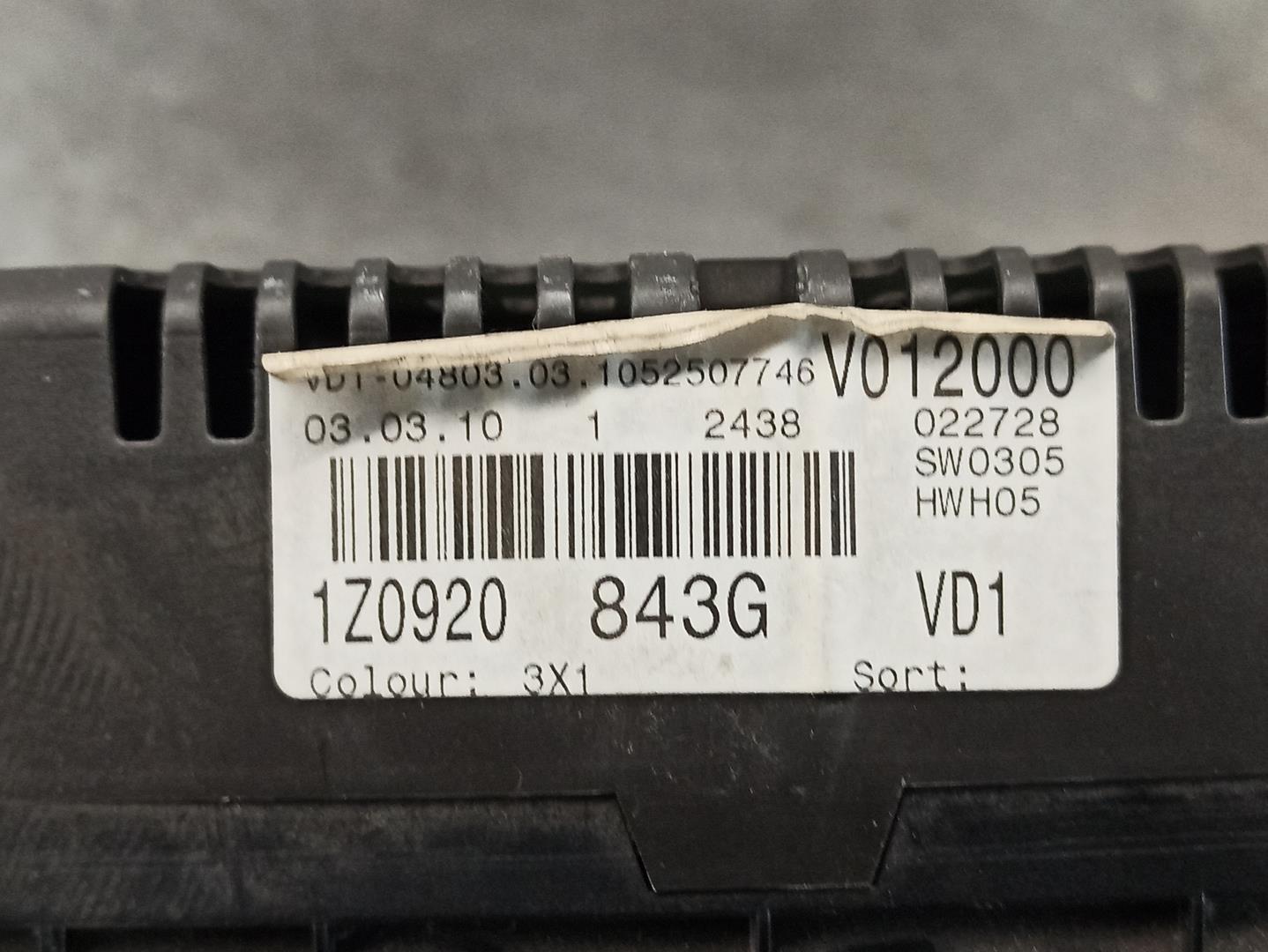 SKODA Octavia 2 generation (2004-2013) Спидометр 1Z0920843G, A2C53366246, VDO 24218464