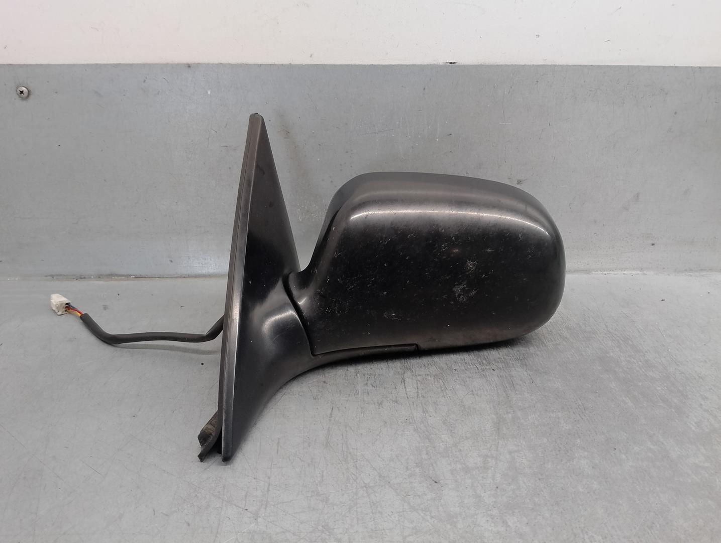 TOYOTA Carina E Left Side Wing Mirror 8790905011, 3PINES, 4PUERTAS 24199168