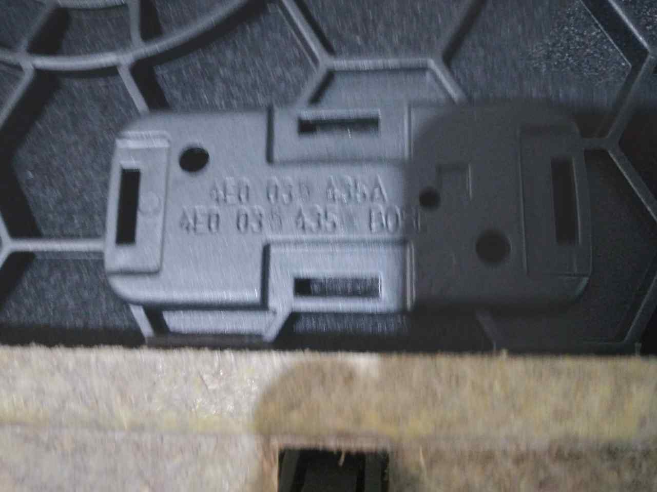 AUDI A8 D3/4E (2002-2010) Полка багажника задняя 4E0863411CS, 4PUERTAS 24534627