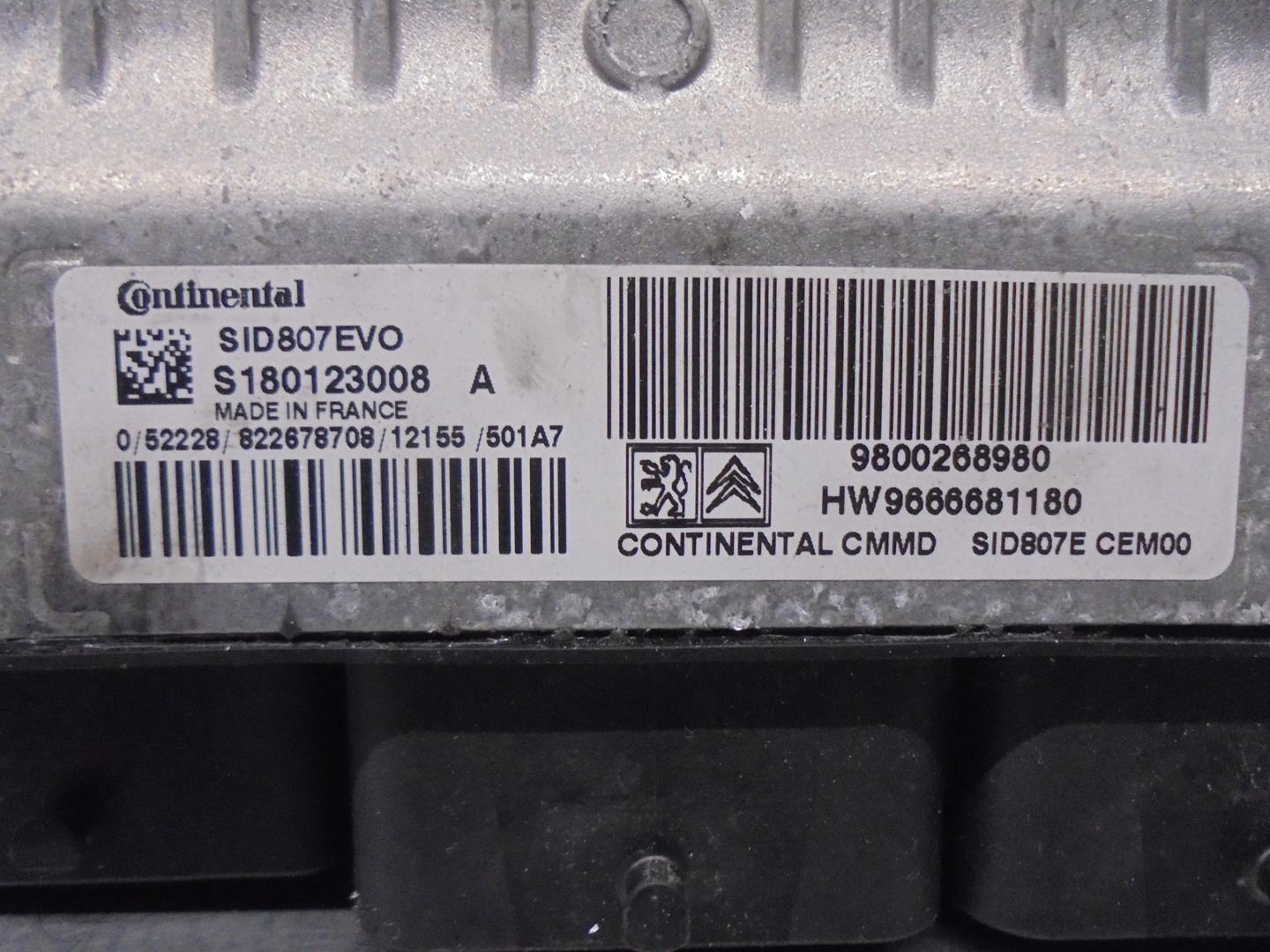 PEUGEOT 5008 1 generation (2009-2016) Блок керування двигуном ECU 9800268980,S180123008,CONTINENTAL 24204457