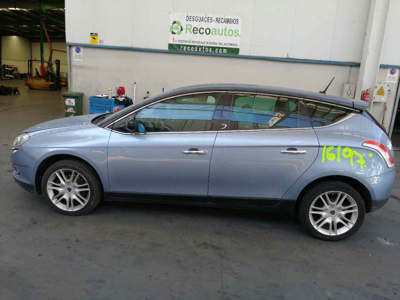 INFINITI Delta 3 generation (2008-2014) Kitos kėbulo dalys DERECHA 19836293