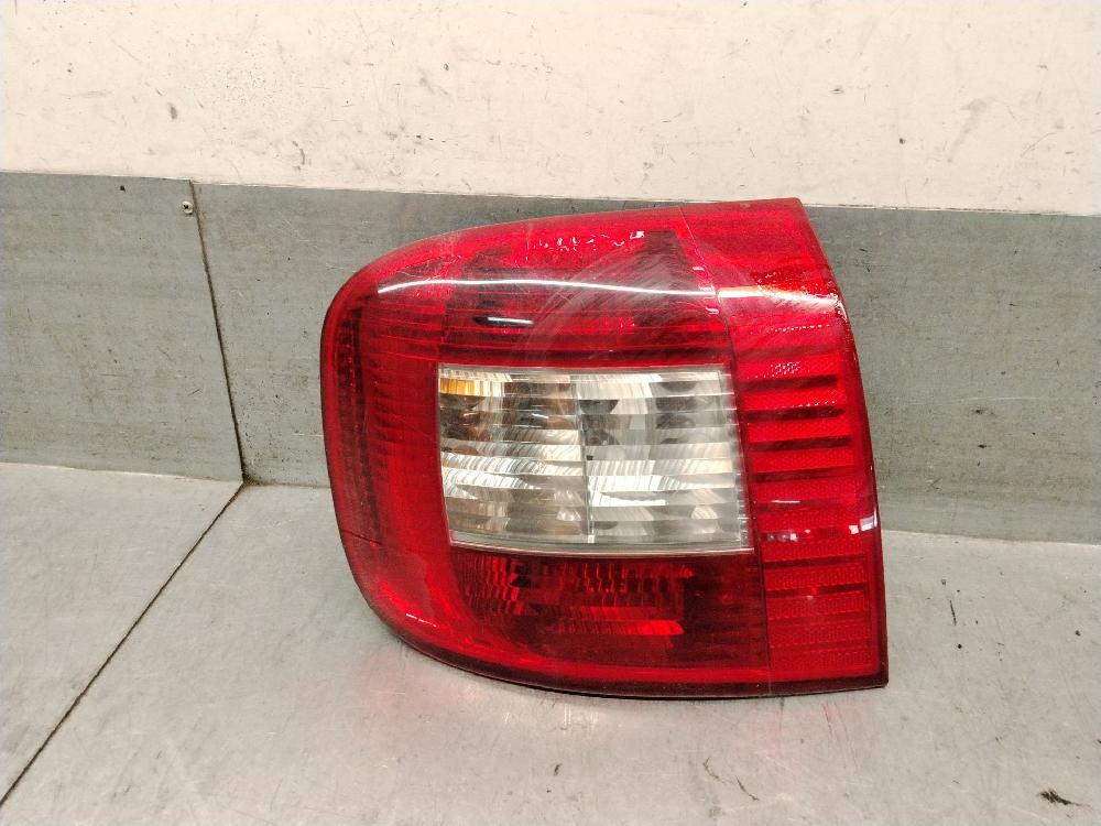 Pisca tras esquerdo 186A8000 51720553 de Fiat Multipla (186_) 2001-2010 115 CV con 224000 km