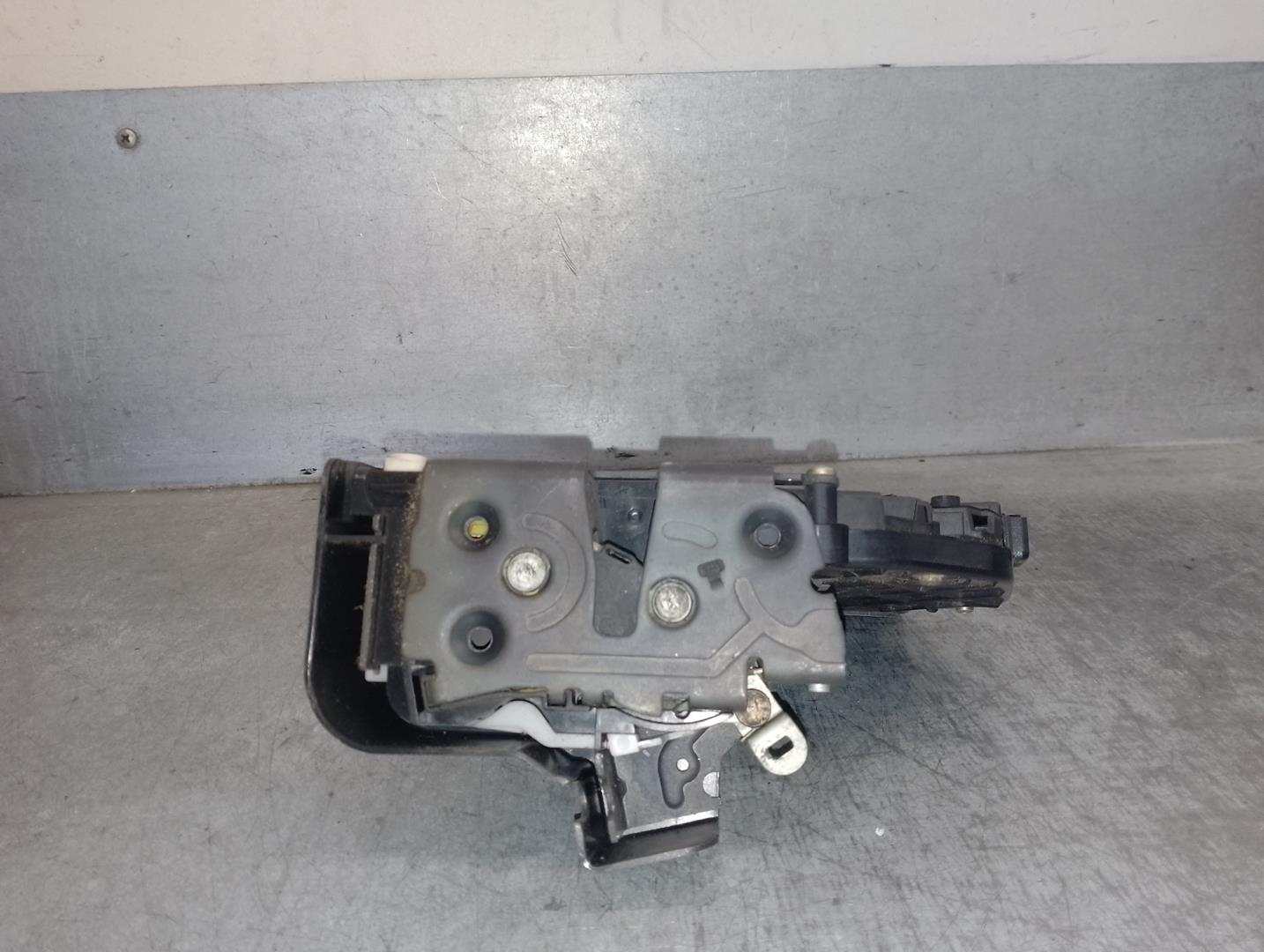 VOLVO V50 1 generation (2003-2012) Rear Left Door Lock 10PINES, 5PUERTAS 24212338