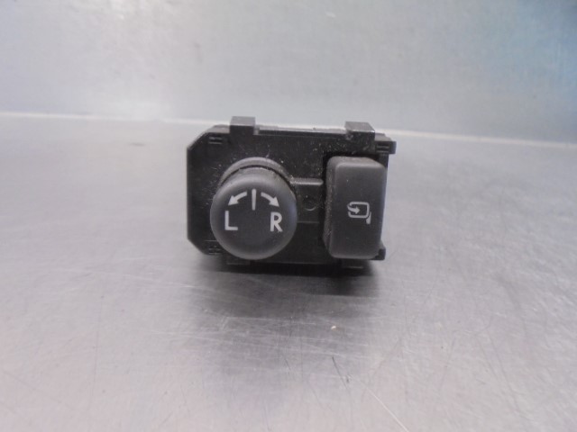 TOYOTA GT 86 Other Control Units SU00302451 20801317