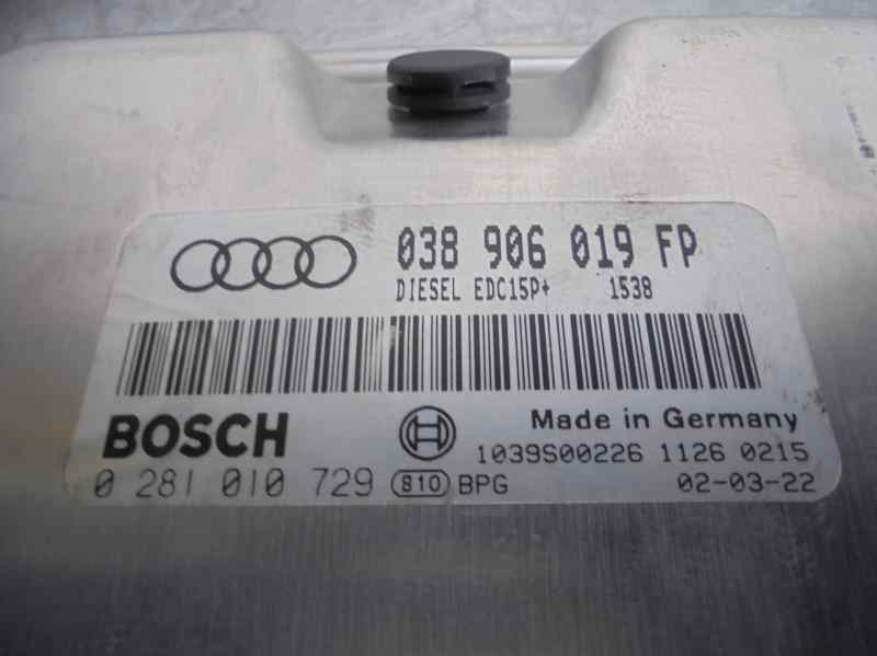 AUDI A4 B6/8E (2000-2005) Moottorin ohjausyksikkö ECU 038906019FP,0281010729 19653224