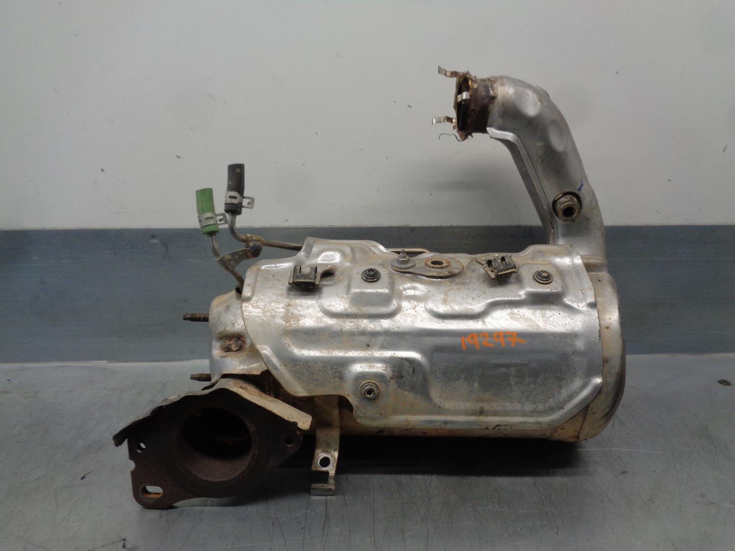 RENAULT Clio 4 generation (2012-2020) Catalyst 208A03317R, H8201478965, CESTA18 23753410