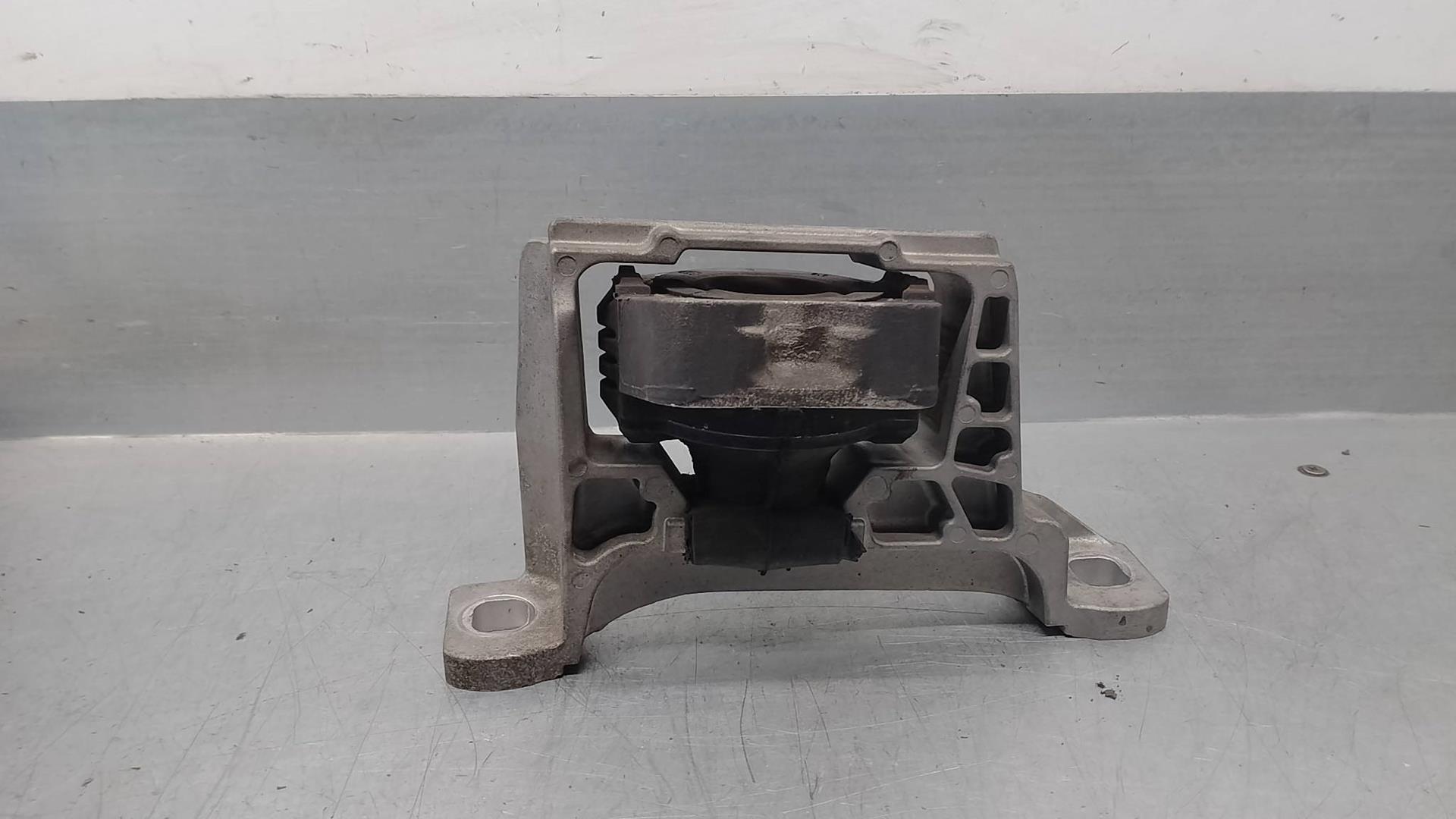 VOLVO C30 1 generation (2006-2013) Other Engine Compartment Parts 31401666 23756796
