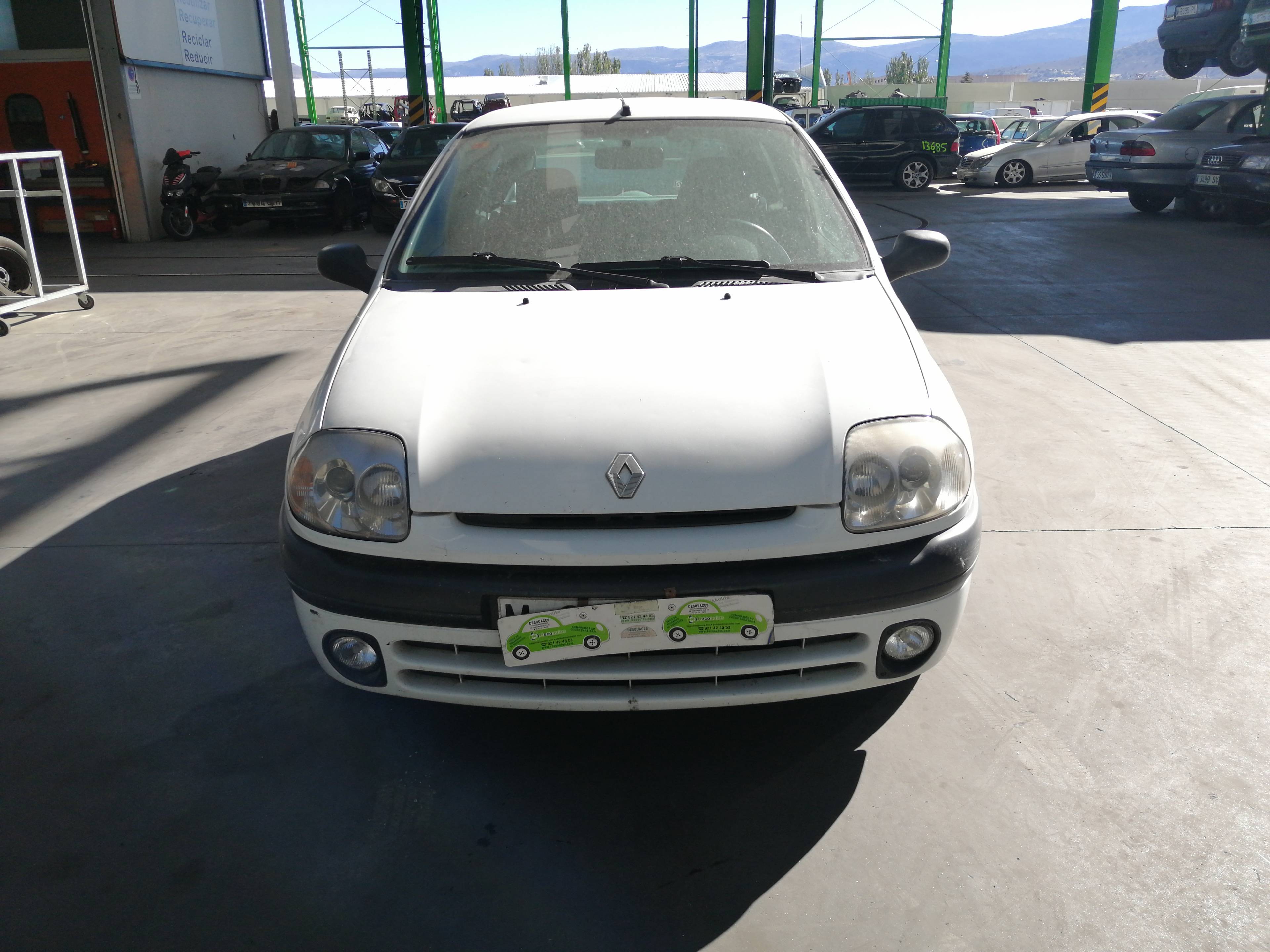 VAUXHALL Clio 2 generation (1998-2013) Охлаждающий радиатор NISSENS,NISSENS+63768A 19738676