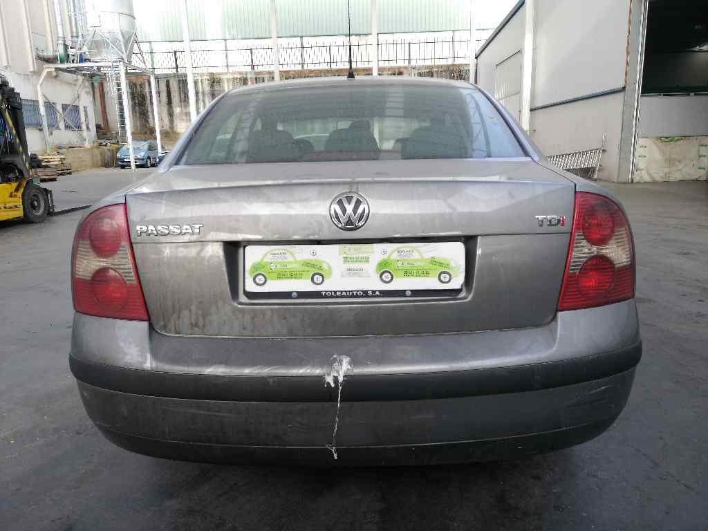 VOLKSWAGEN Passat B5 (1996-2005) Radiateur de climatisation 3B0260401A 19726462