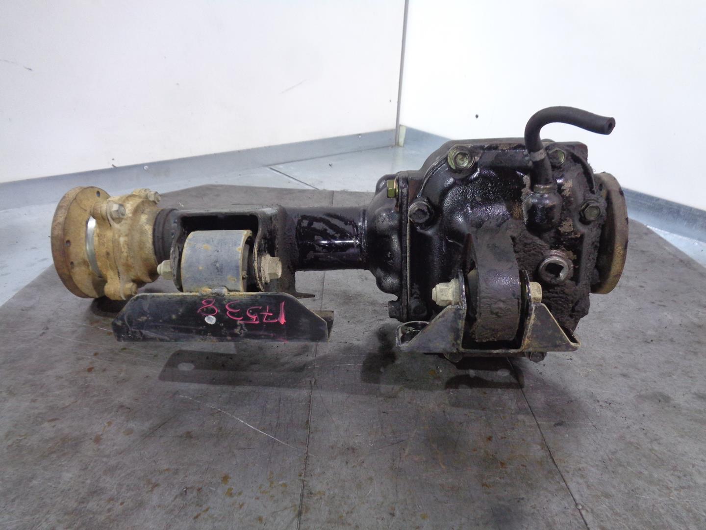 NISSAN Front Transfer Case 3851161G45, 3850068G17, 4.87 19901897