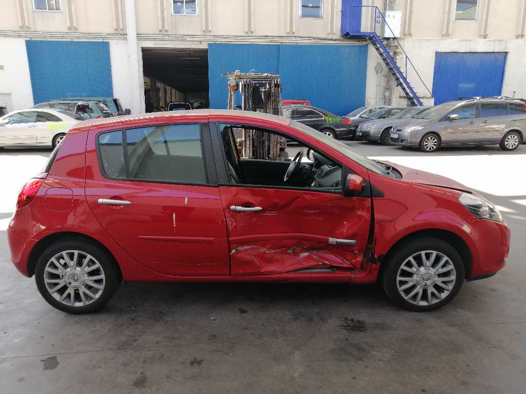 RENAULT Clio 3 generation (2005-2012) Стартер M000T45371ZT, 8200584837+ 19679094