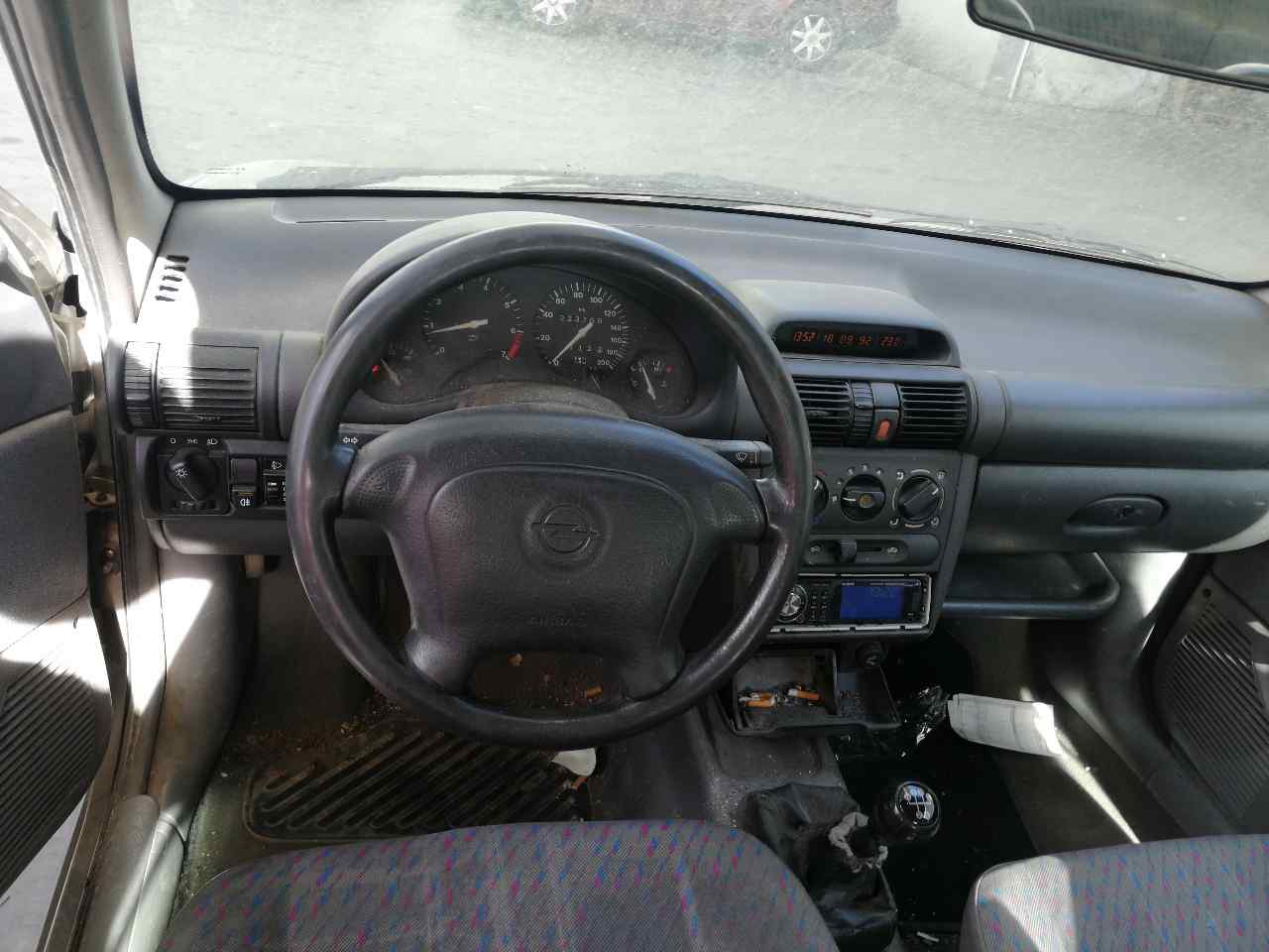 VOLKSWAGEN Corsa B (1993-2000) Bal első kardántengely 374317 19808443