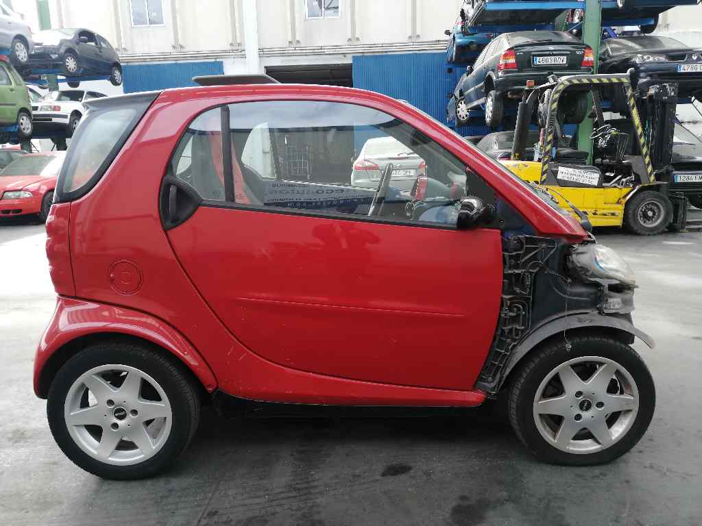 AUDI Fortwo 1 generation (1998-2007) Takaluukun takaluukun lukko 3PUERTAS, 3PUERTAS+ 19717098