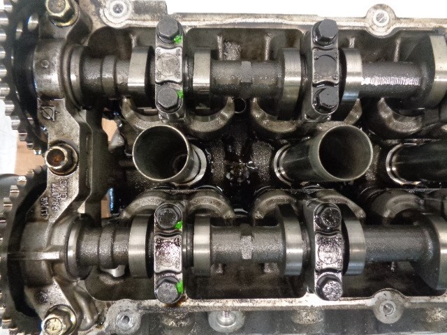 Culata 135930 MN155155 de Mitsubishi Colt vi (z3_a, z2_a) 2004-2012 95 CV con 1 km - pieza usada