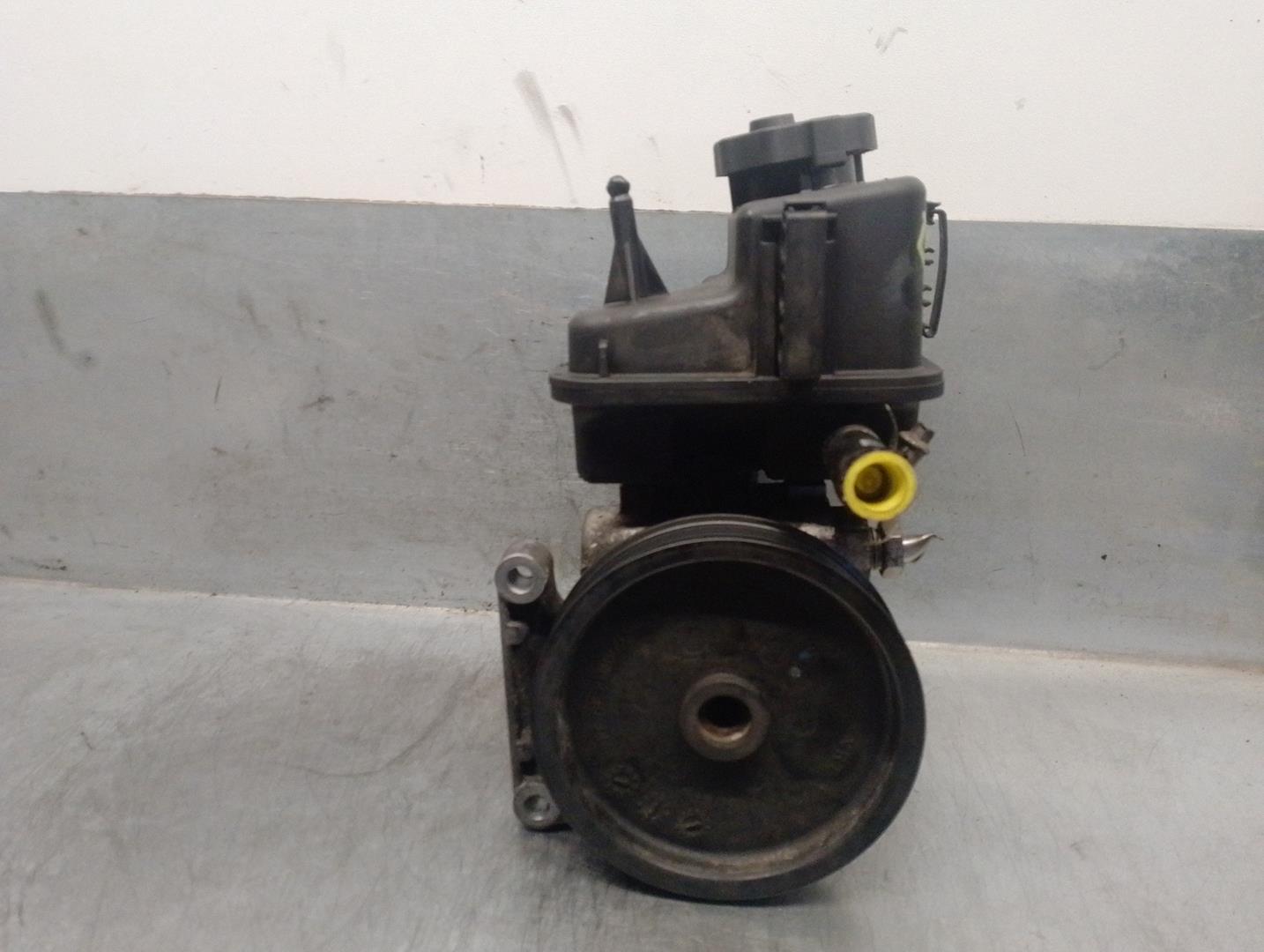 MERCEDES-BENZ Vito W639 (2003-2015) Power Steering Pump A0064667801, 7693900525 24208662