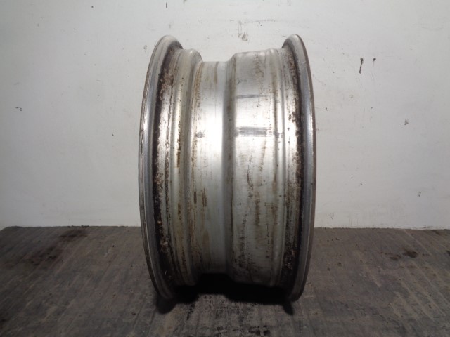 TOYOTA Carina E Tire R146JX14H2ET38,6JX14H2ET38,ALUMINIO6P 21730747