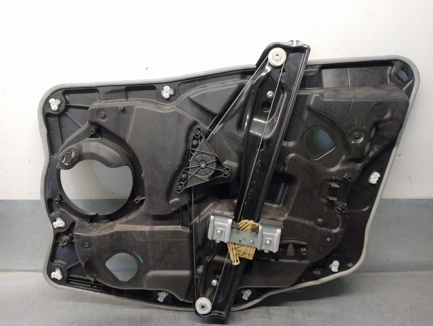 FIAT 500X 1 generation (2014-2024) Priekinių kairių durų stiklo pakelėjas 00519733840, 6PINES, 5PUERTAS 20362405