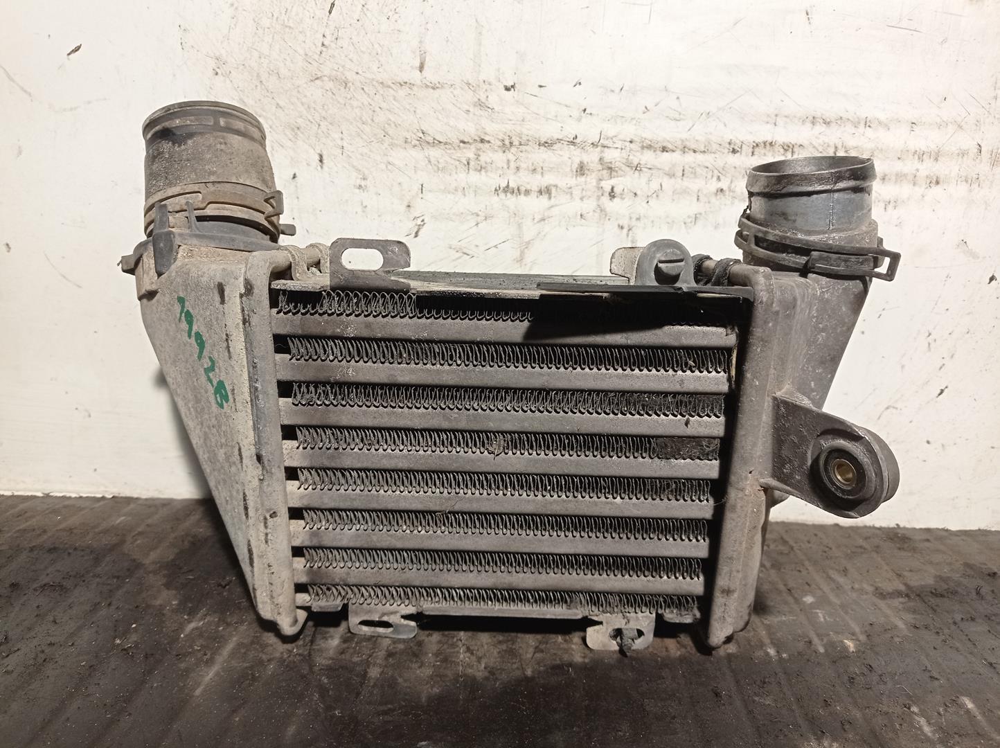 VOLKSWAGEN Golf 3 generation (1991-1998) Intercooler Kylare 1H0145805A, 07273950000, AKG 23528862