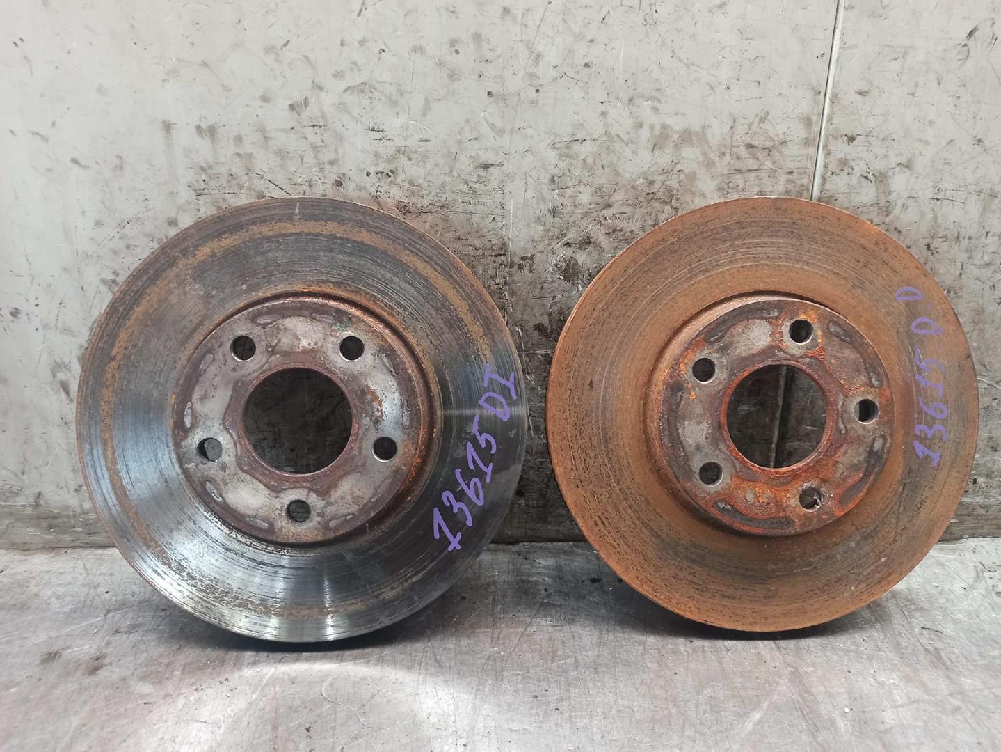 FORD Transit Connect 1 generation (2002-2024) Front Right Brake Disc 19753182