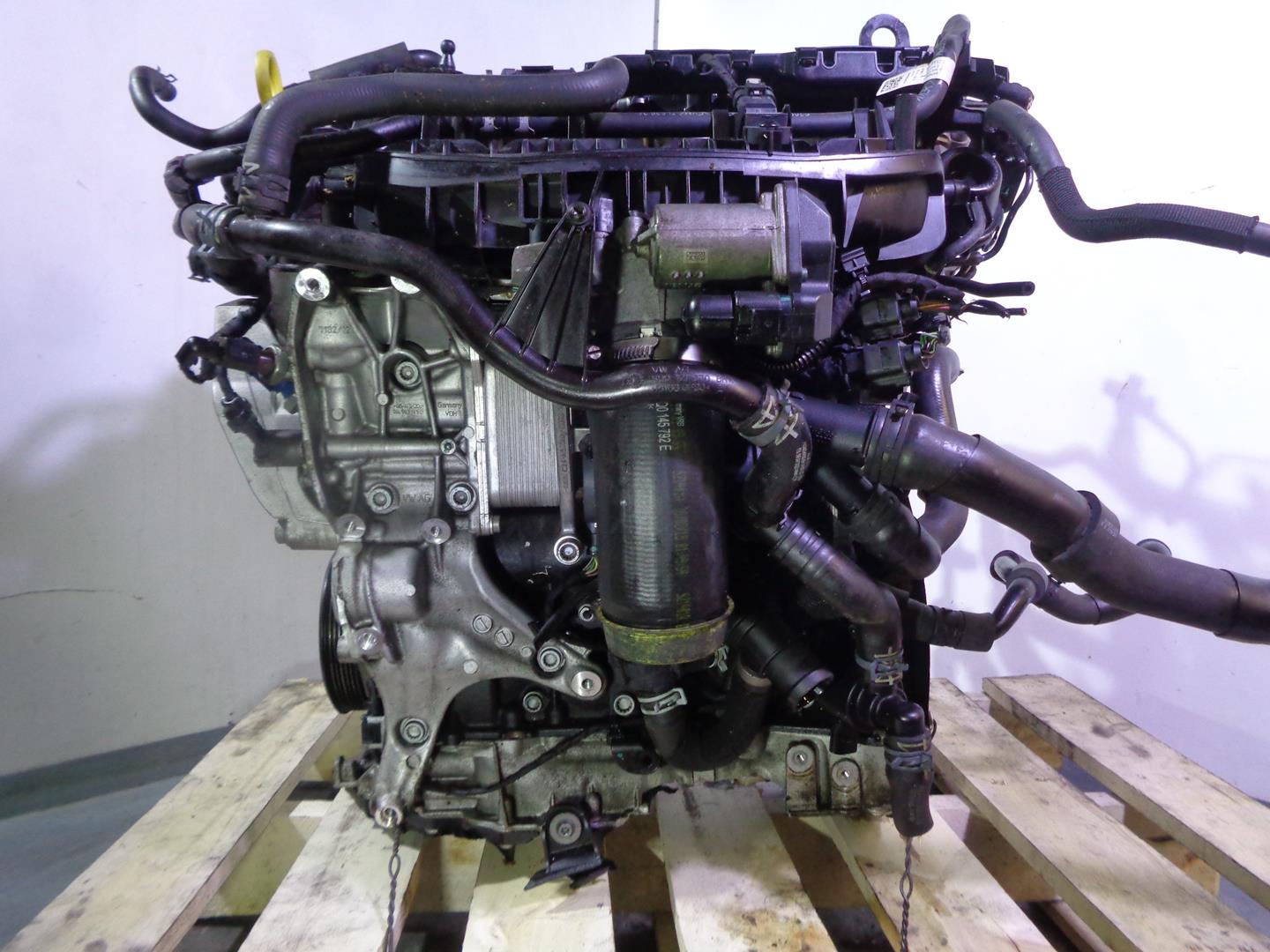 VOLKSWAGEN Golf 7 generation (2012-2024) Engine DLBA, 018328, 06K100035G 24550929