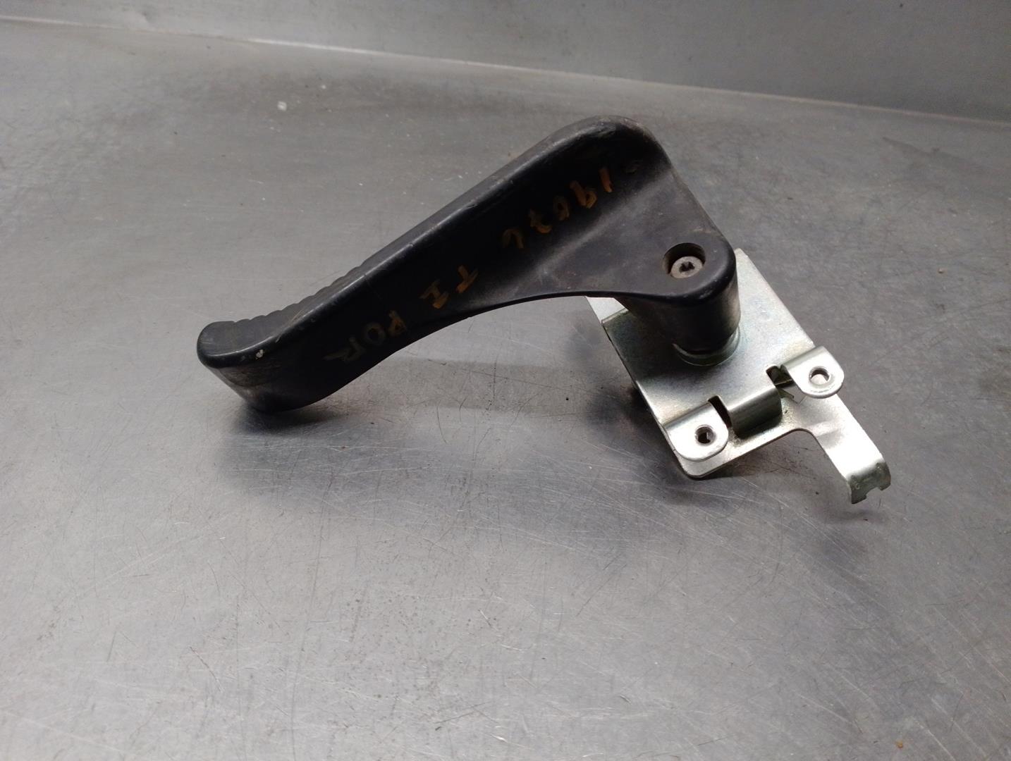 IVECO Daily 6 generation (2014-2019) Left Rear Internal Opening Handle 500330144, PORTON 24163658