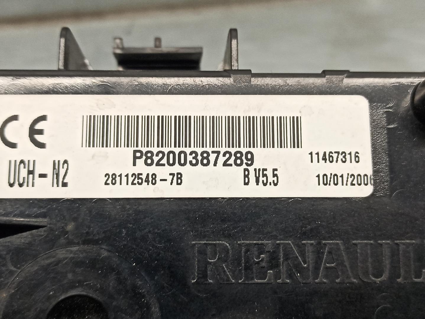 RENAULT Clio 3 generation (2005-2012) Блок управления Комфорт P8200387289, 21659062, SAGEM 24210690