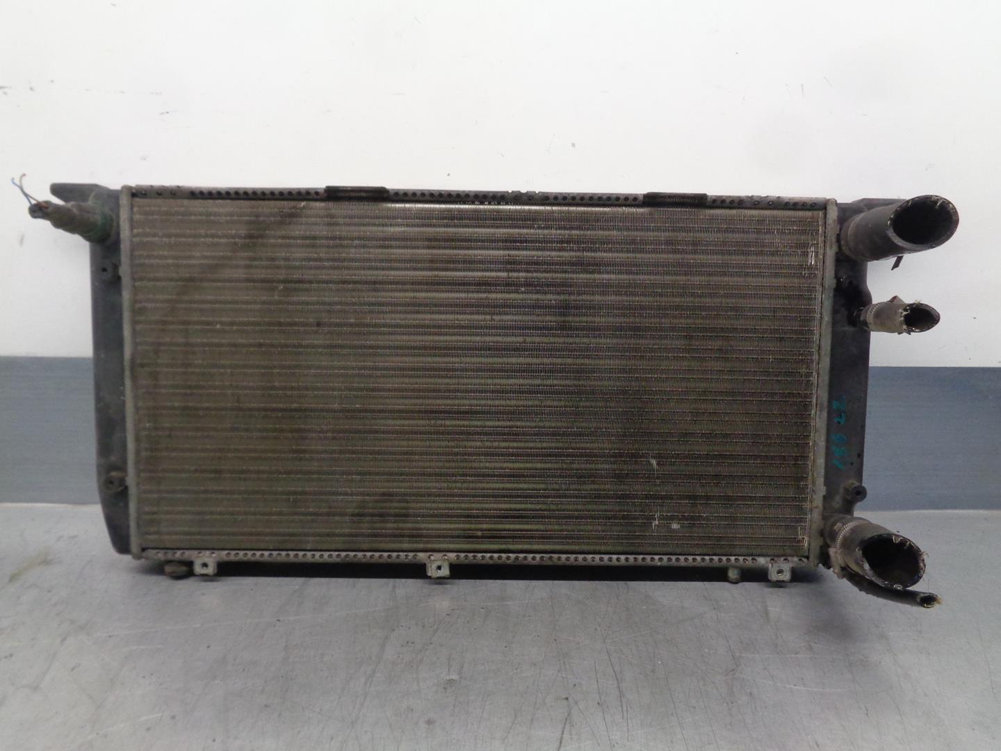 AUDI 80 B2 (1978-1986) Air Con radiator 893121251 21721661