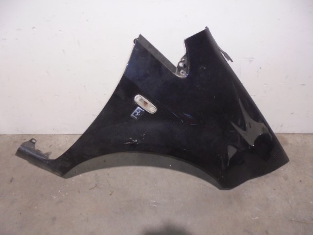 CHEVROLET Front Right Fender NEGRA, 0051926105+ 19816727