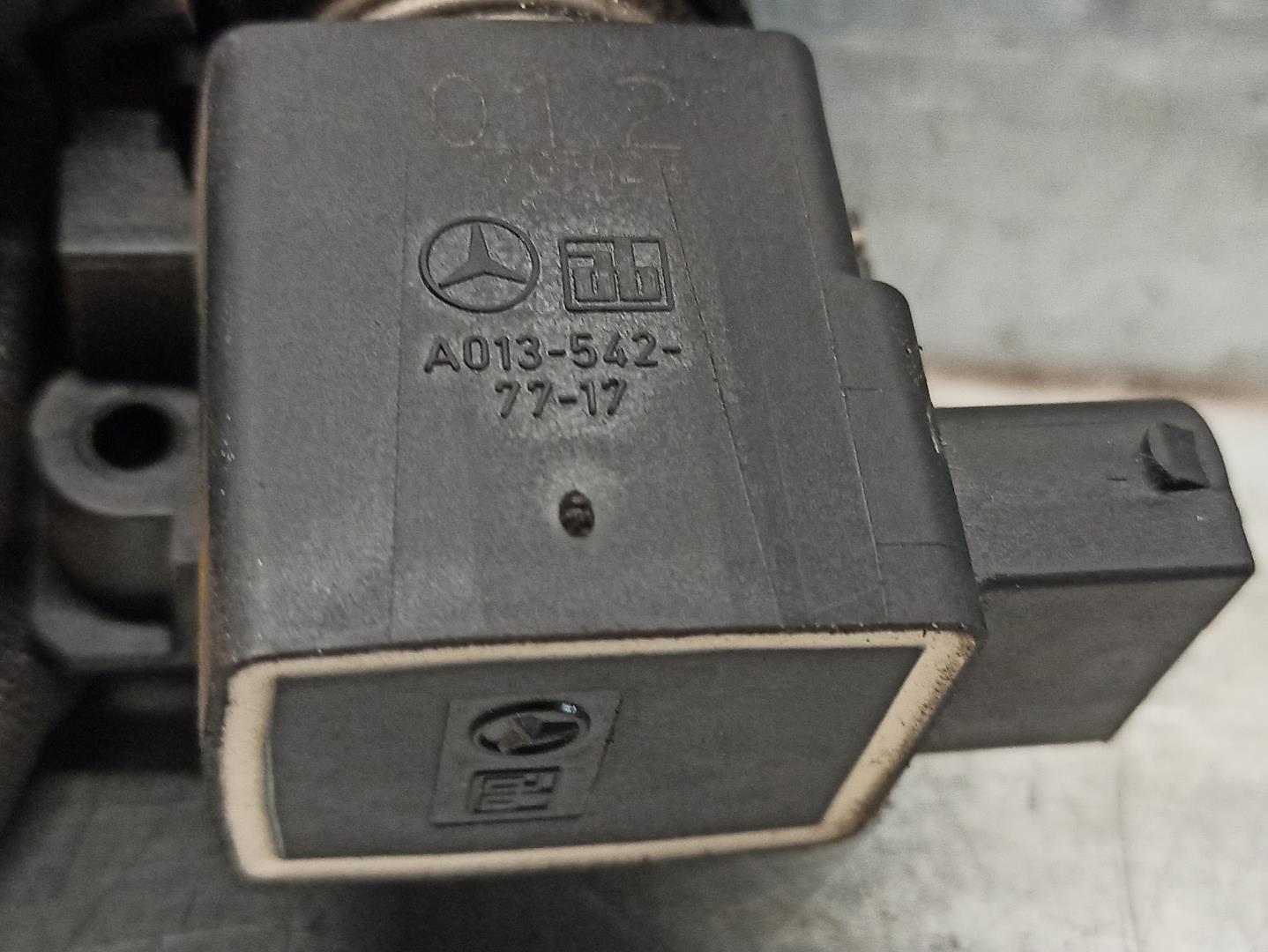 MERCEDES-BENZ A-Class W168 (1997-2004) Другие кузовные детали A0135427717 21138552