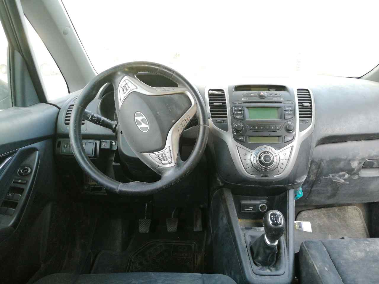 HYUNDAI ix20 1 generation (2010-2020) Другие кузовные детали 327261P200 19817597