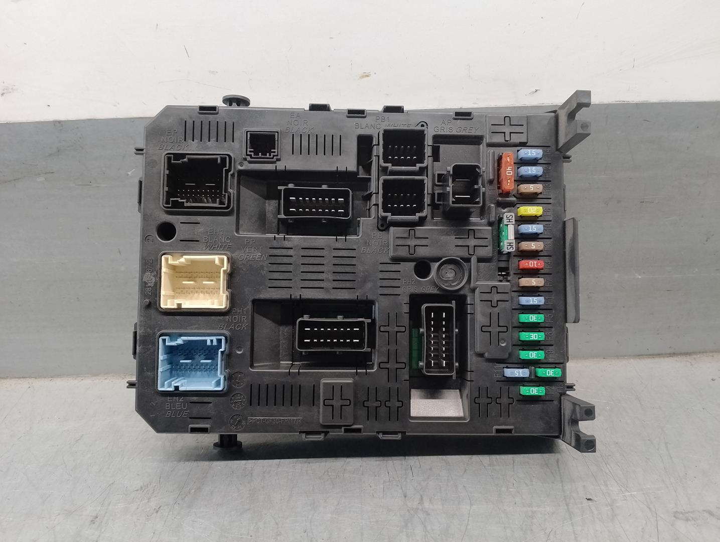 CITROËN C4 Picasso 1 generation (2006-2013) Fuse Box 9664058780,28120836,JOHSONCONTROLS 24205905