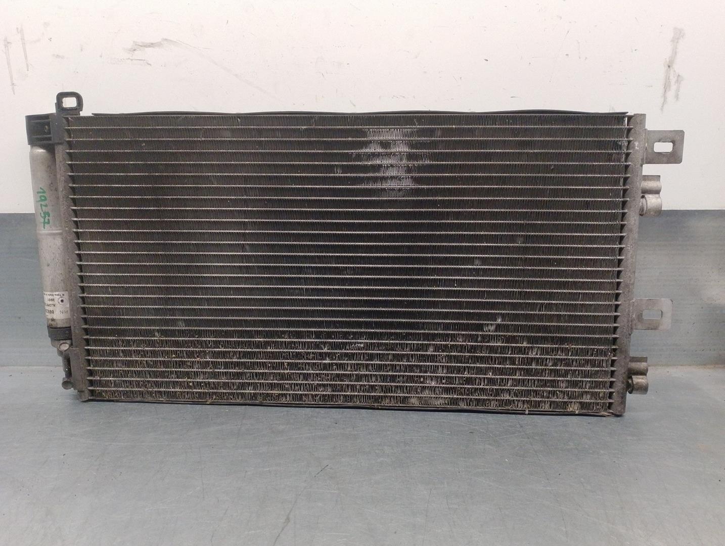 MINI Cooper R50 (2001-2006) Aušinimo radiatorius 64531490572, 869296E, VALEO 24175757